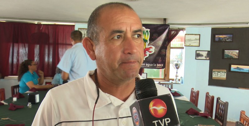 Invitan a futbolistas a registrarse en el IMDEM