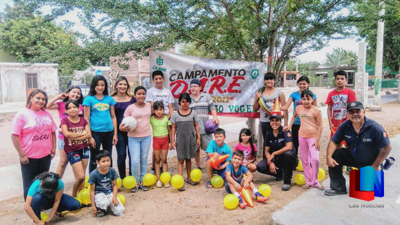 Campamento DARE en 17 Colonias