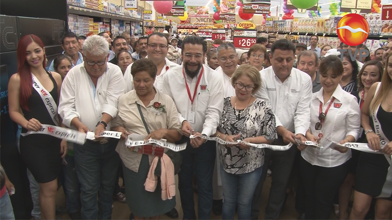 Inauguran super Ley Express en Villa  Juárez