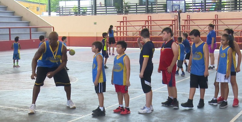 Este sábado finaliza la Clínica de Ron Selleaze