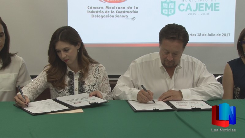 Firman convenio CMIC y Ayuntamiento