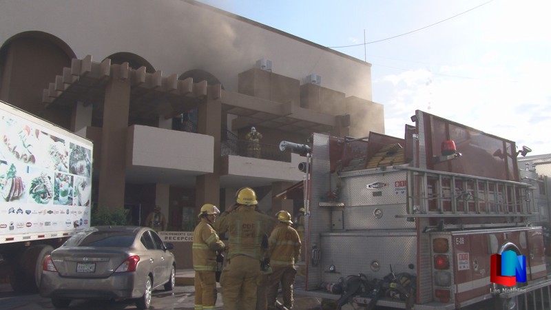 Se incendia cocina de hotel