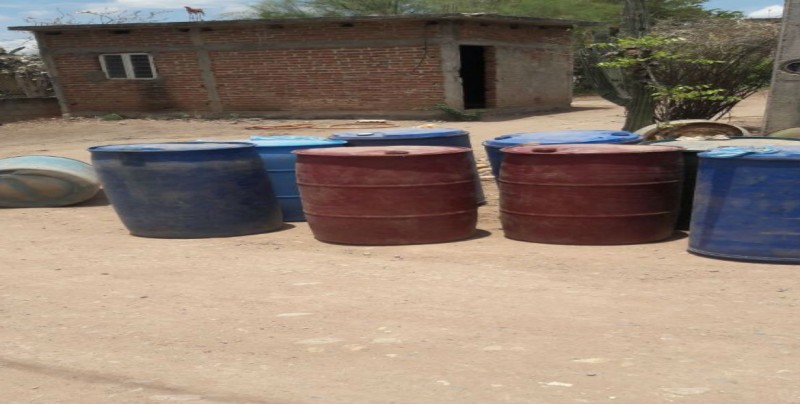 10 mil 700 litros de hidrocarburos fue decomisado