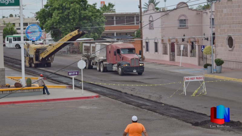 Adelante rehabilitación de calles en Navojoa