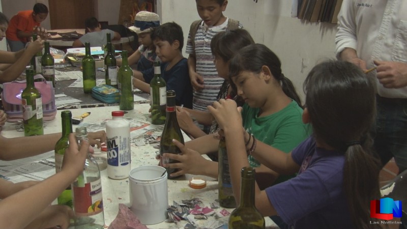 Aprenden en campamento cultura de los Yaquis
