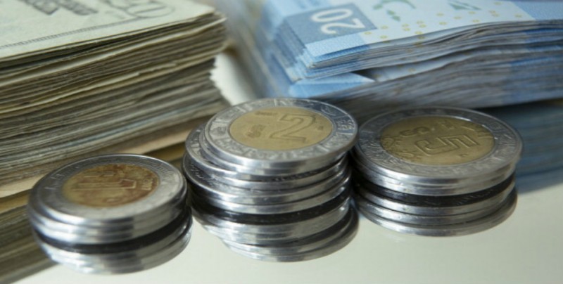 Peso mexicano pierde; mercado a la espera renegociación del TLCAN