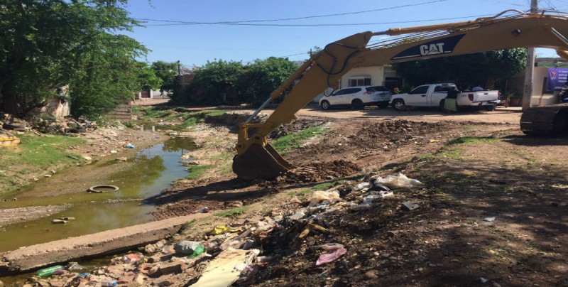 Inicia construcción del puente vehicular en la Toledo