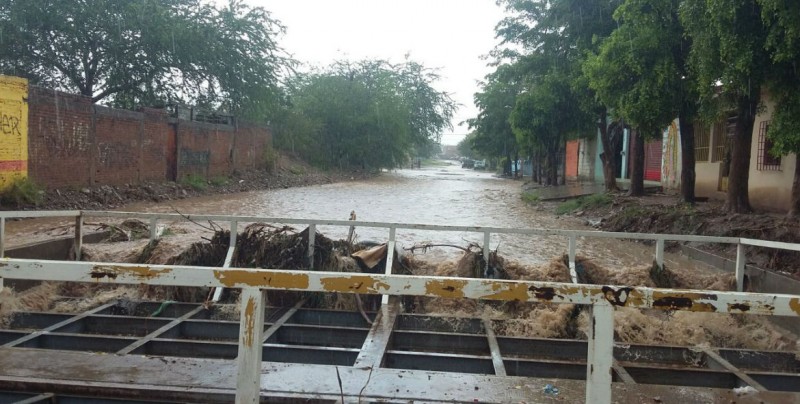 Reitera SSPyTM Culiacán, atención de los padres a niños cuando llueve