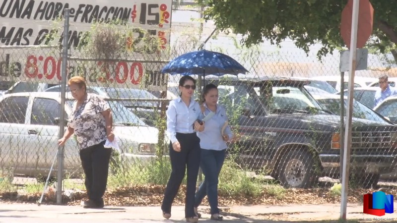 Incrementan 30 % servicios en Cruz Roja por calor