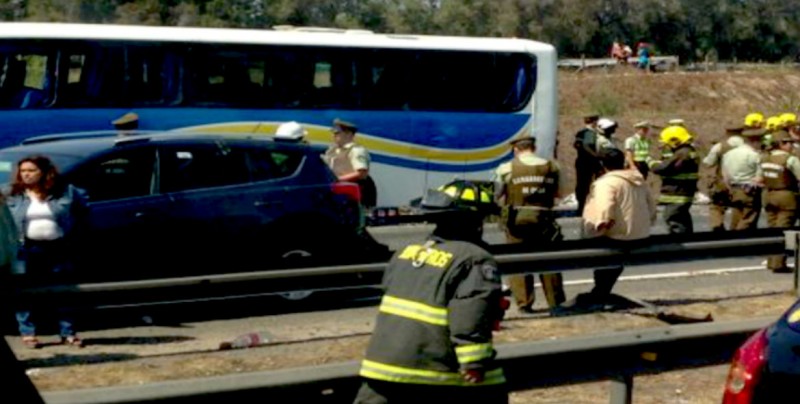 Accidente en la México-Acapulco deja un muerto y 33 heridos