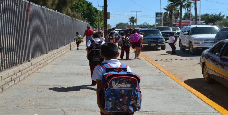 Este lunes inician clases más de 25.6 millones de estudiantes en México