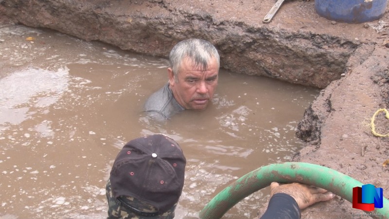 Repara OOMAPASC fuga en drenaje