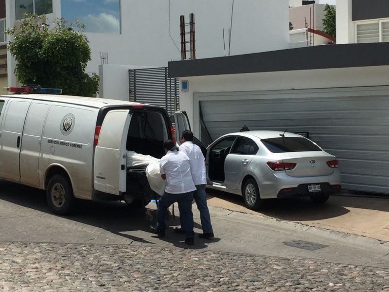 Asesinan a un joven en residencial Altezza