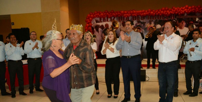 Festejan el “Día del Abuelo”