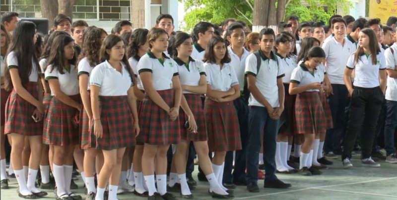 Crece matrícula del CONALEP