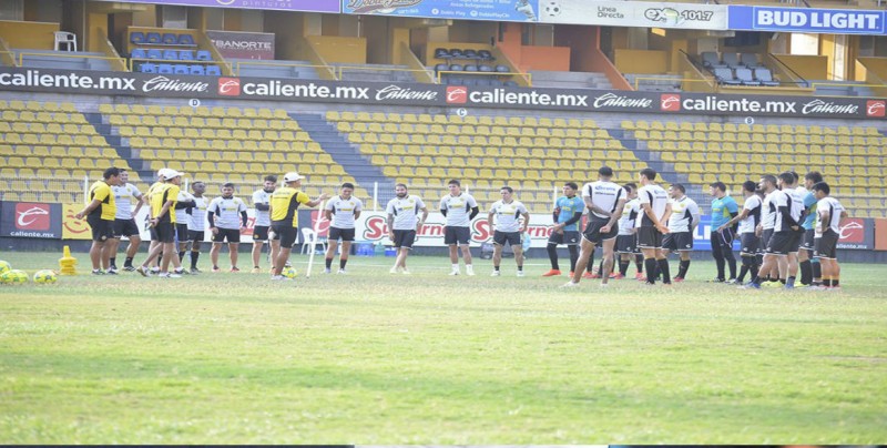 Dorados visita éste martes a U de G en la Copa MX