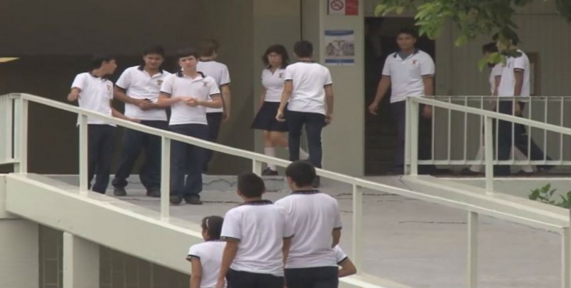 Apoya ISJU a  jóvenes con becas para transporte