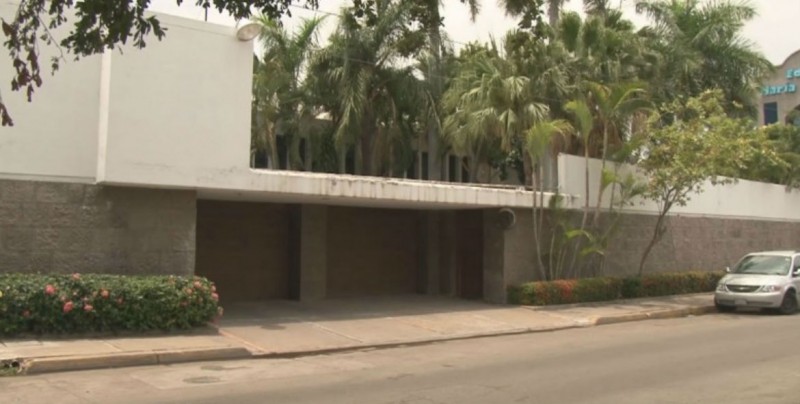 Debe ser transparente la subasta de la Casa de Gobierno