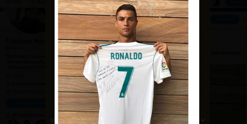 Ronaldo envía mensaje a familia que perdió a su hijo en el "Rébsamen"