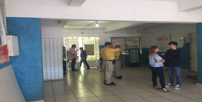 Ausentismo en primaria Álvaro Obregón, por deficiencias en la infraestructura