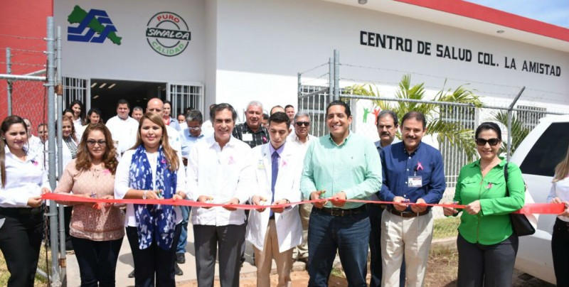 Reinauguran el Centro de Salud de la colona Amistad