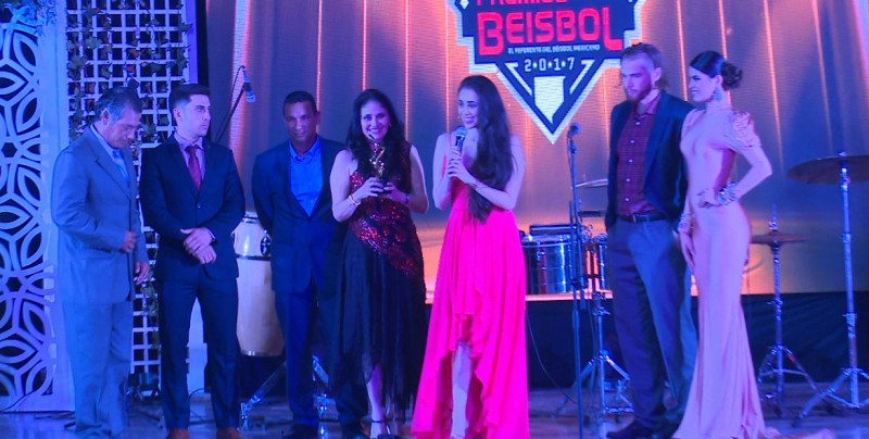 Entregan los Premios Puro Béisbol