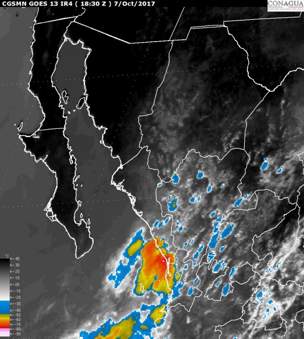 Canal de baja presión provocó lluvia: Meteorológico