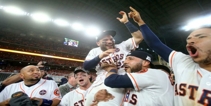 Astros de Houston se meten a la Serie Mundial