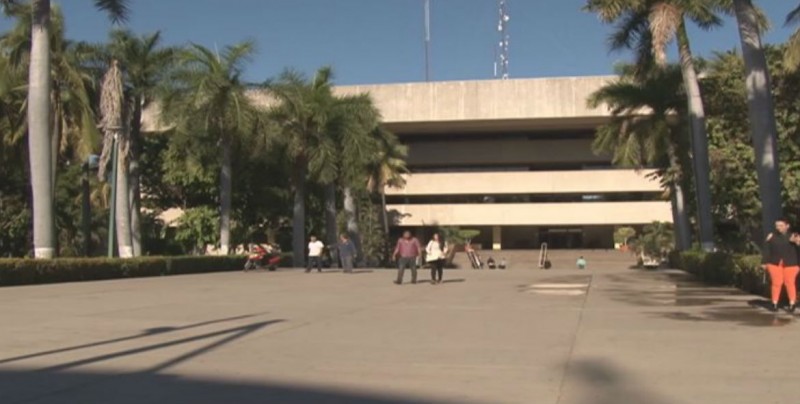 Para mejorar finanzas del estado, se debe invertir y no endeudarse: QOC