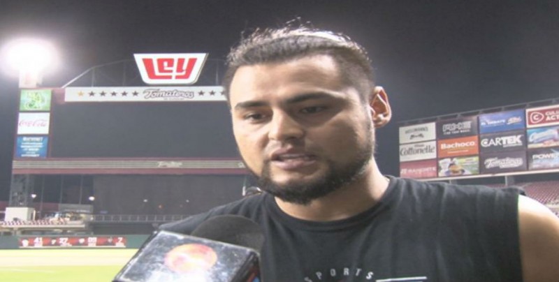 Arnold León desoconoce si lanzará con Tomateros
