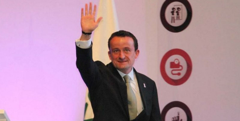 Mikel Arriola deja dirección del IMSS; llega Tuffic Miguel Ortega