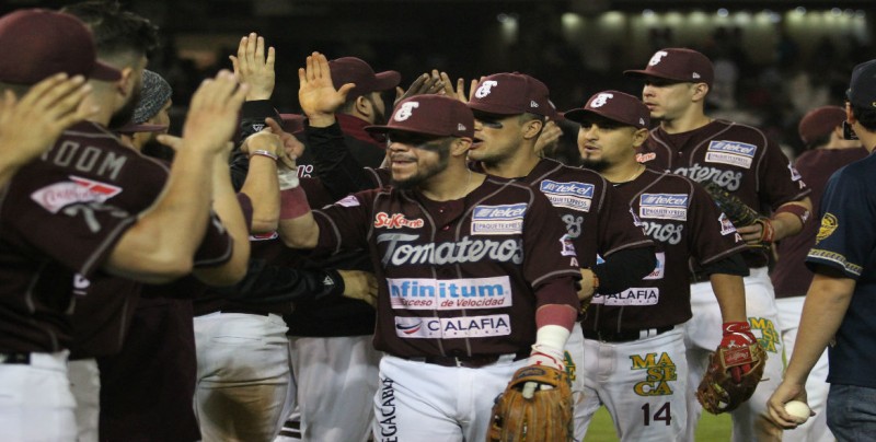 Tomateros gana 2-1 a Águilas y asegura la serie