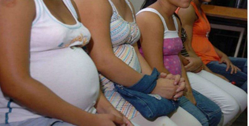 182 estudiantes en etapa de embarazo serán apoyadas con becas