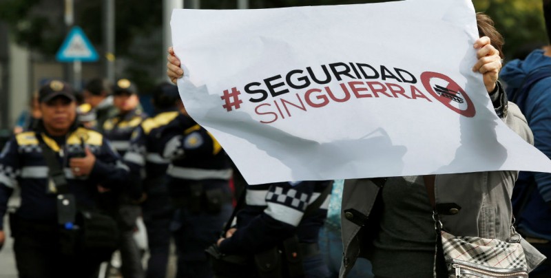 Piden a EPN abstenerse de promulgar Ley de Seguridad