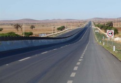 Recomiendan no conducir de noche por carreteras de Sinaloa