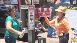Se manifiestan entregando agua