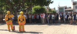 Tienda departamental realiza simulacro de emergencia.