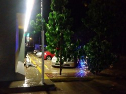 Mujer muere ahogada tras ser arrastrada por arroyo