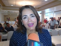 Diputada electa se compromete a impulsar programas de asistencia social.
