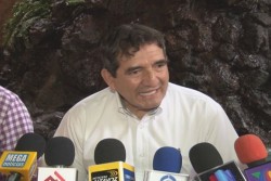 Una "cachetada" para todos los mexicanos, nuevo aumento a la gasolina: PAS
