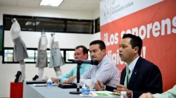 Llaman a denunciar irregularidades en entrega de uniformes escolares