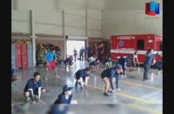 Marinos capacitan a Bomberos en Rescate Acuático