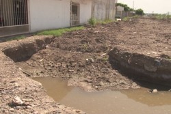Rellenan zanja que generaba riesgo en Fraccionamiento Terranova
