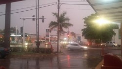 Continuarán lluvias y calor en Sonora