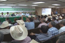 Acuerdan productores realizar manifestación el 18 de agosto