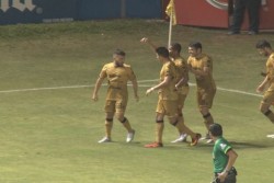 Dorados por tercer triunfo en casa