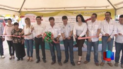 Inauguran feria del Regreso a Clases