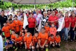 1 millón 580 mil pesos para la Unidad Deportiva en el Paraíso