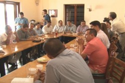 Intercamaral se reune con 14 alcaldes electos