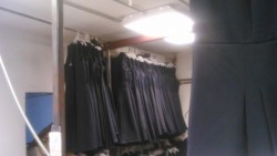 80% de avance en entrega de uniformes gratuitos
